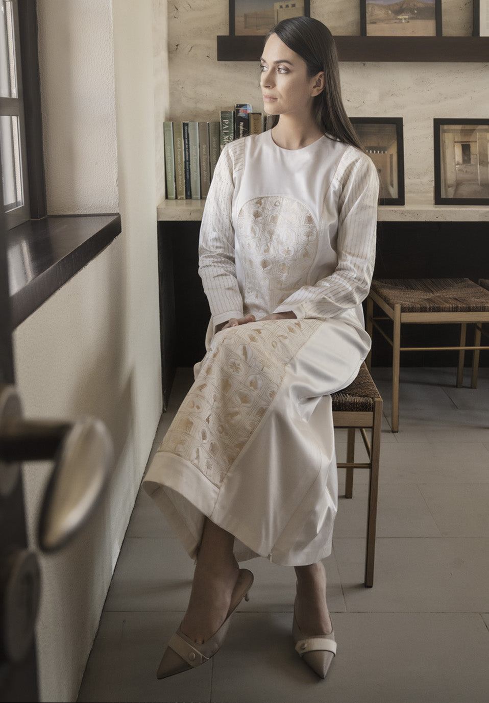 Falcon Brocade White