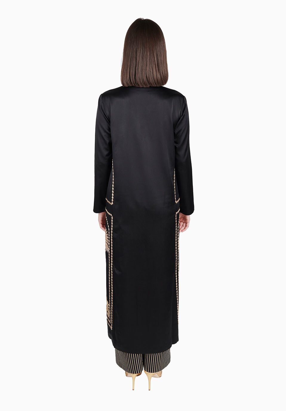 Oryx Embroidery Black