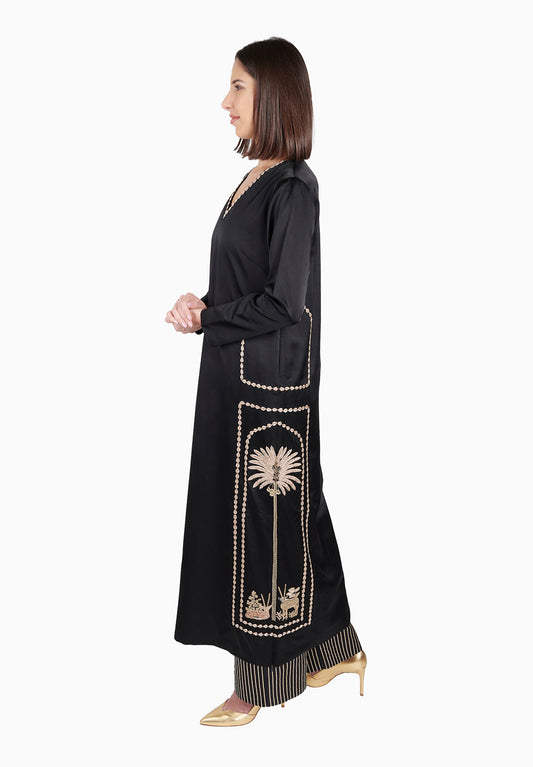 Oryx Embroidery Black